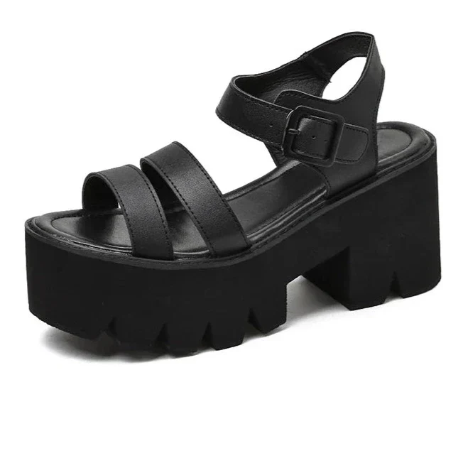 Heidi-Mode | Schwarze Plattform Chunky Sandalen - Image 2