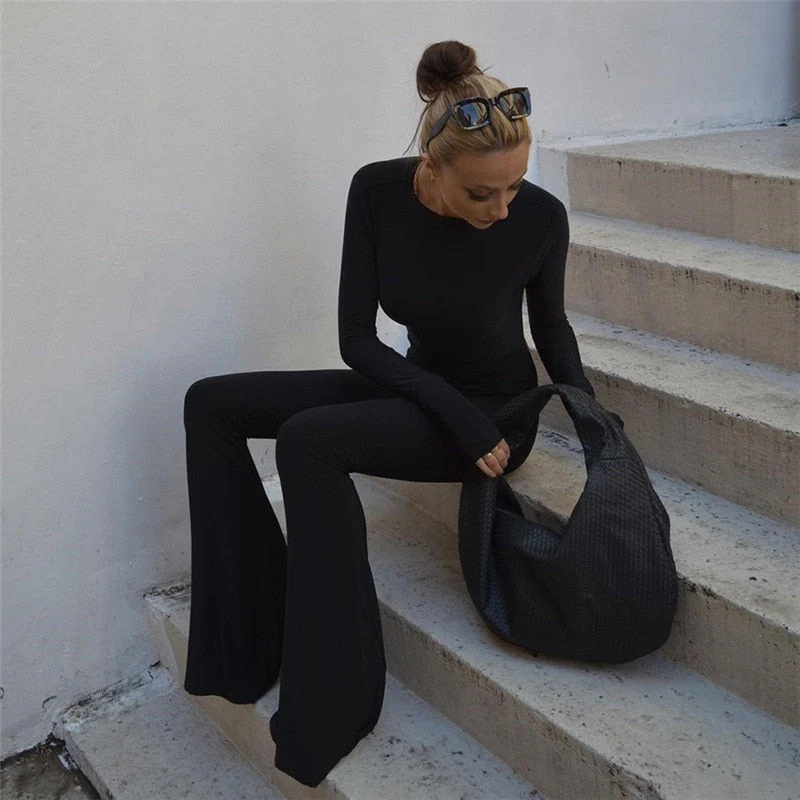 Heidi-Mode | Schwarze Rückenfreie Große Flared Overalls - Image 4