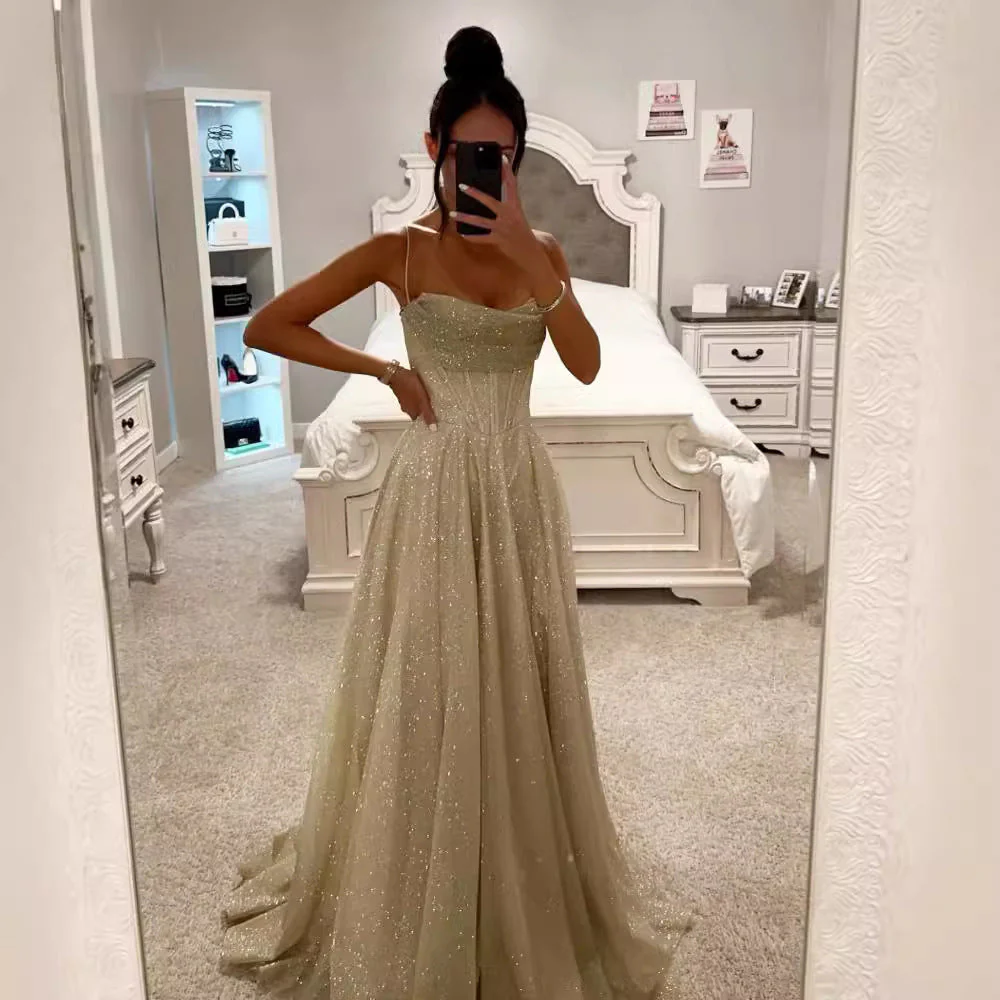 Heidi-Mode | Schwingendes Kleid mit Trägern - Image 3