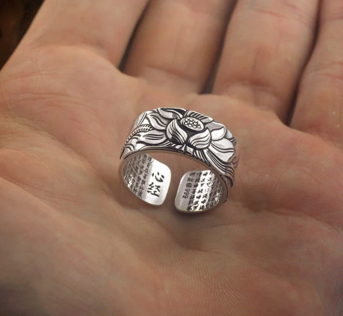 Heidi-Mode | Silberner Lotus Sutra Ring - Image 3