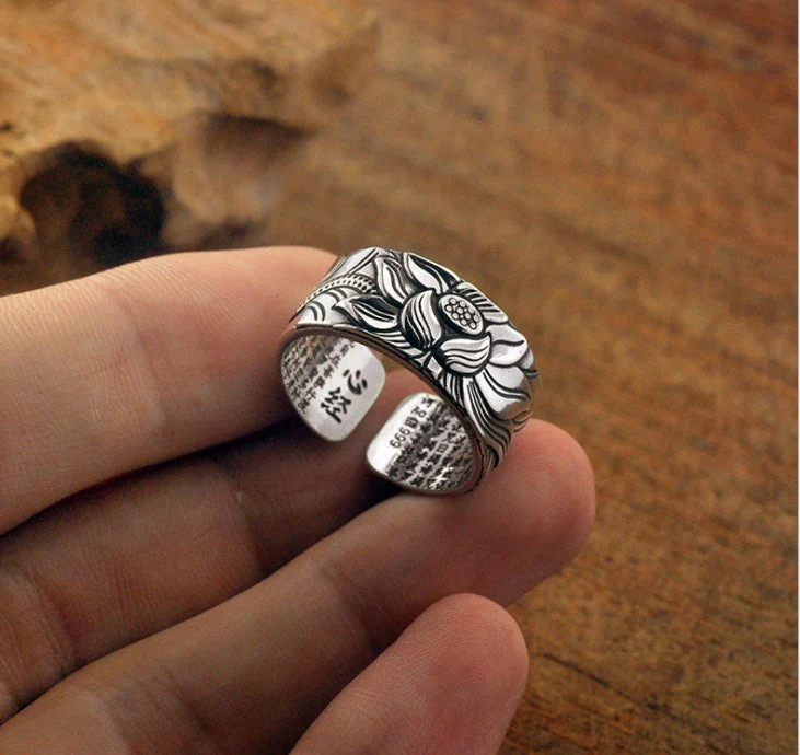 Heidi-Mode | Silberner Lotus Sutra Ring - Image 5