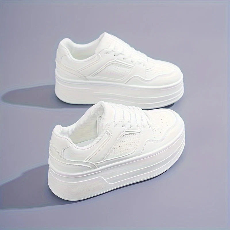 Heidi-Mode | Sneakers mit Plateau - Image 2