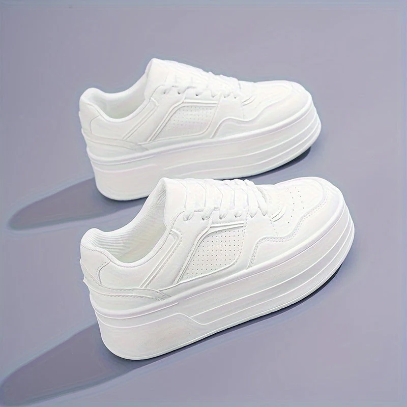 Heidi-Mode | Sneakers mit Plateau - Image 6