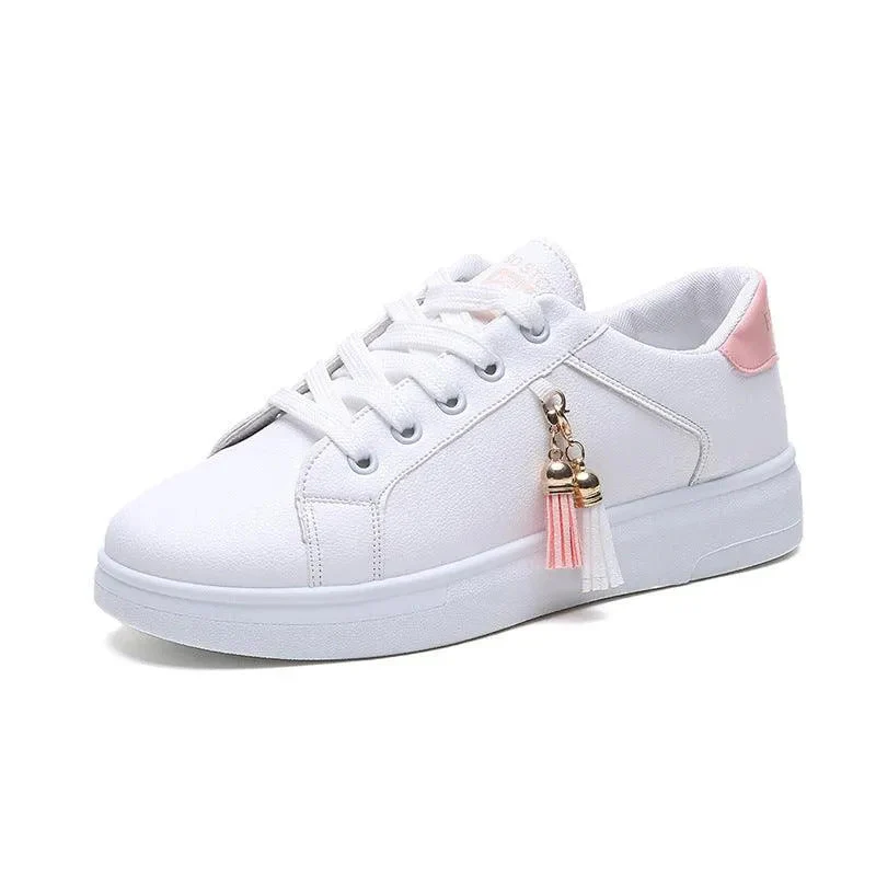 Heidi-Mode | Lässige Sportschuhe - Image 3