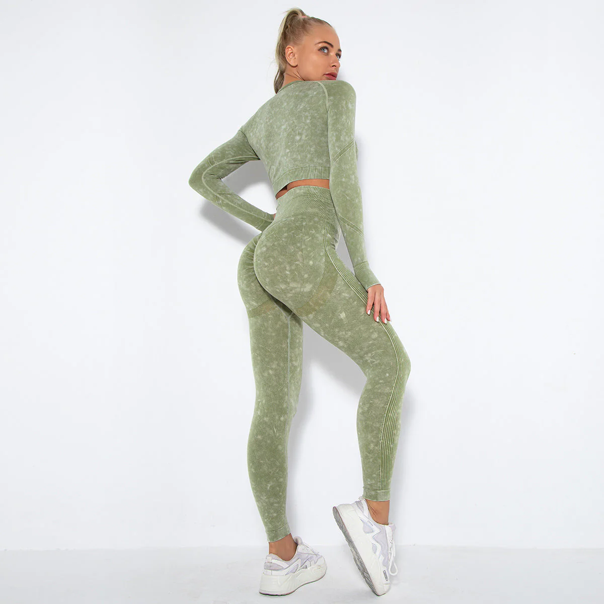 Heidi-Mode | Sportliches Set mit Crop Top und High Waist Leggings - Image 5