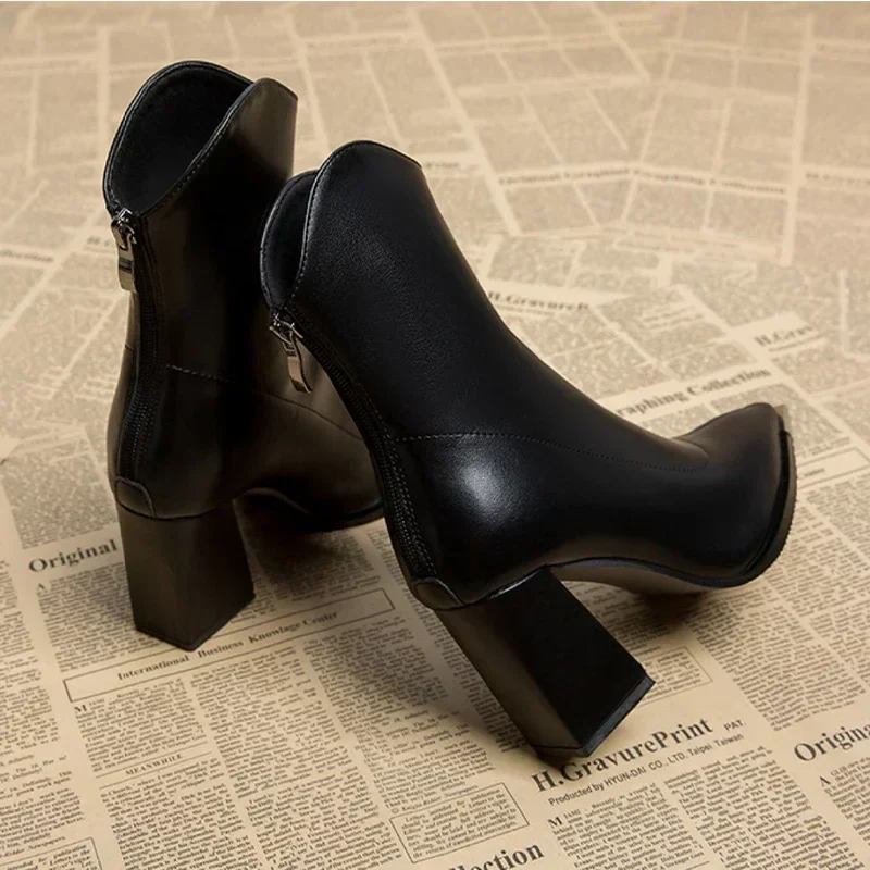 Heidi-Mode | Stiefel mit Hohem Absatz und Reißverschluss - Image 4