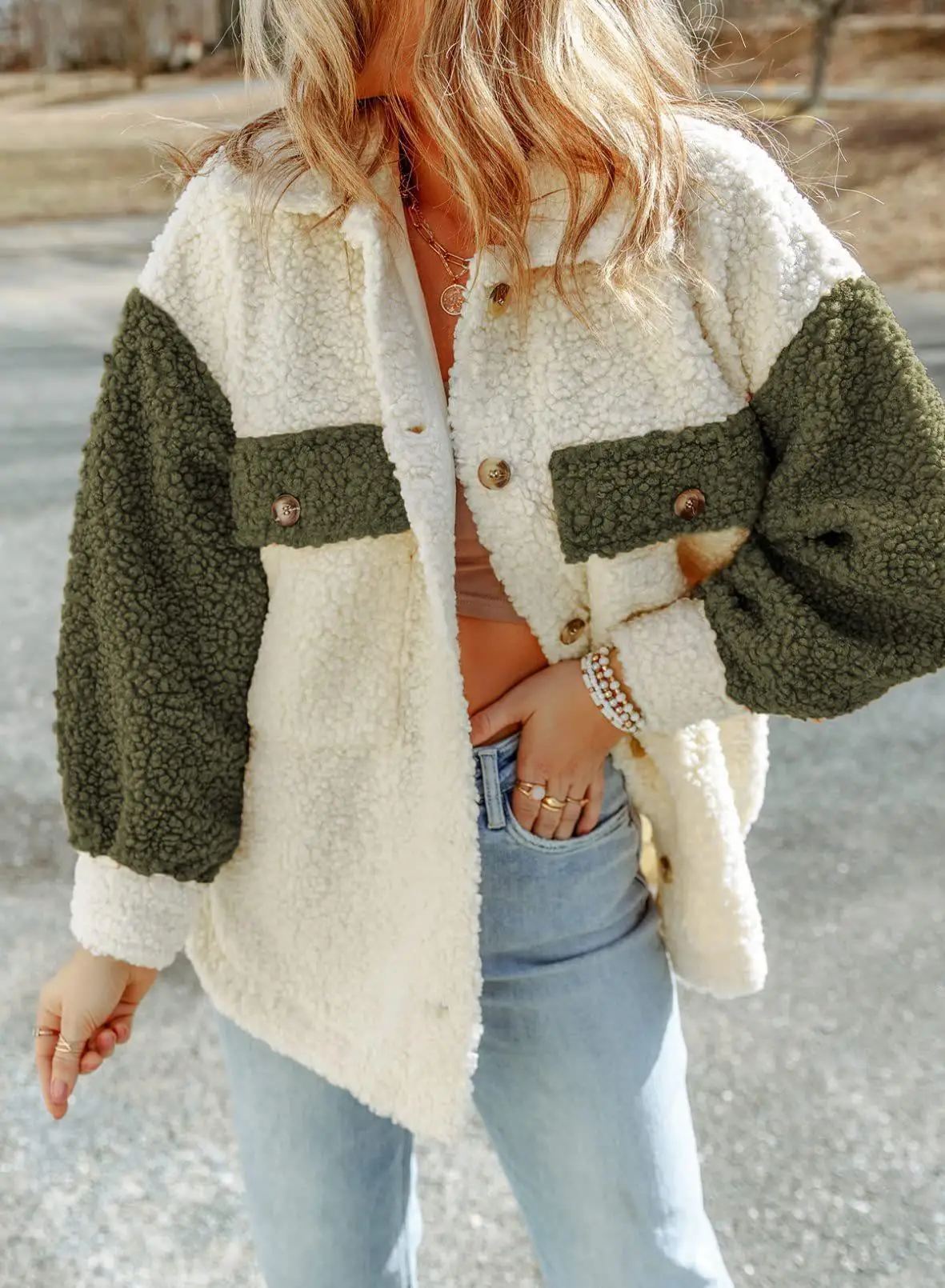Heidi-Mode | Stilvolle Flauschige Chic-Jacke - Image 8
