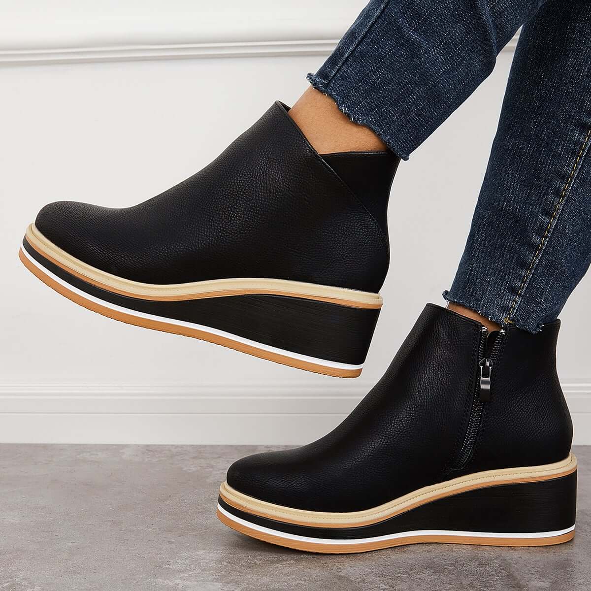 Heidi-Mode | Stilvolle Stiefeletten mit Zipper und Plateau - Image 2