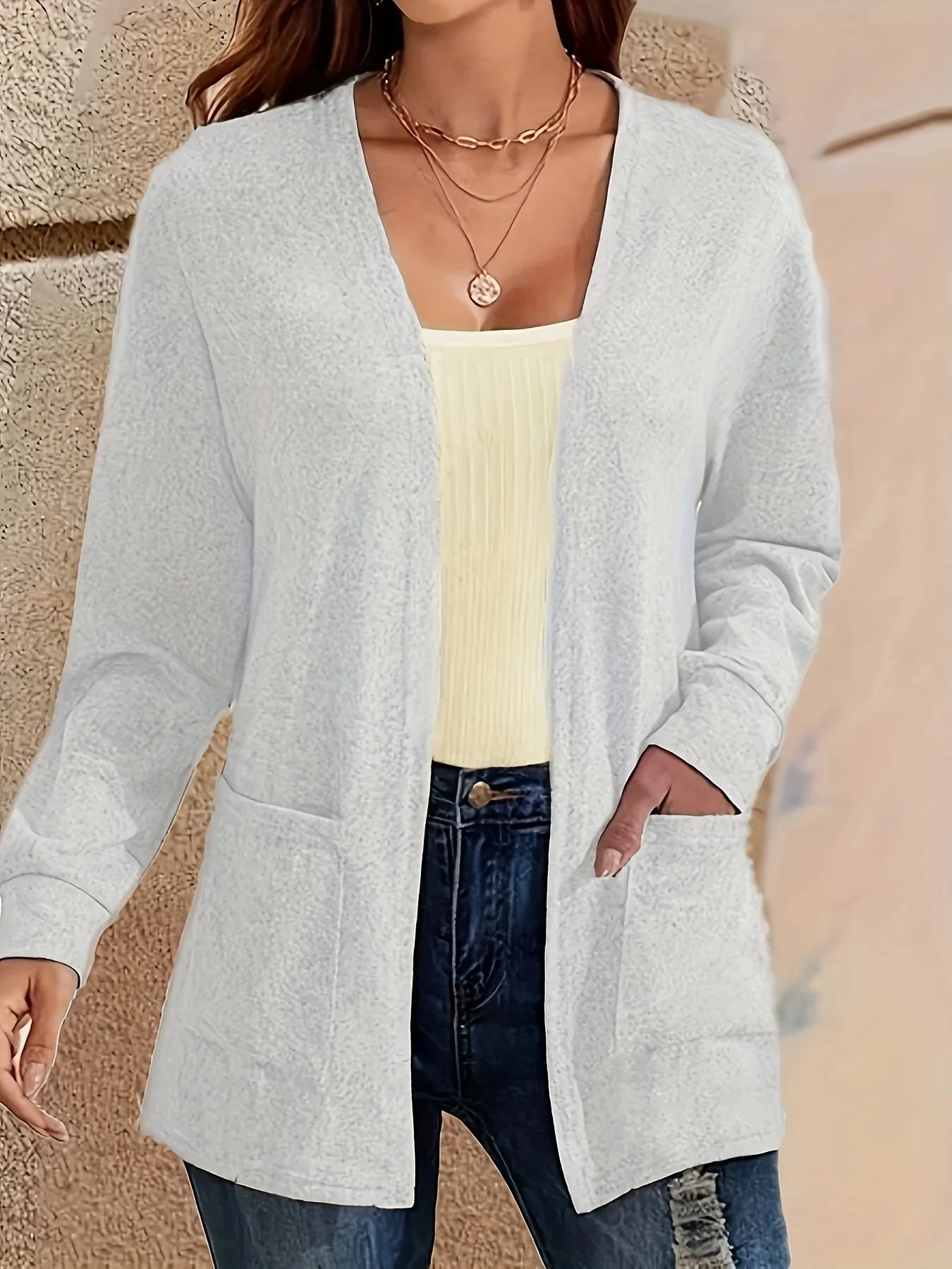 Heidi-Mode | Stilvolle Strickjacke mit Offener Front & Taschen - Image 4