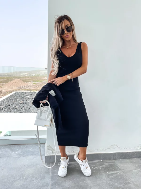 Heidi-Mode | Stilvolles Off Shoulder Crop Top und Midi Rock Set - Image 20