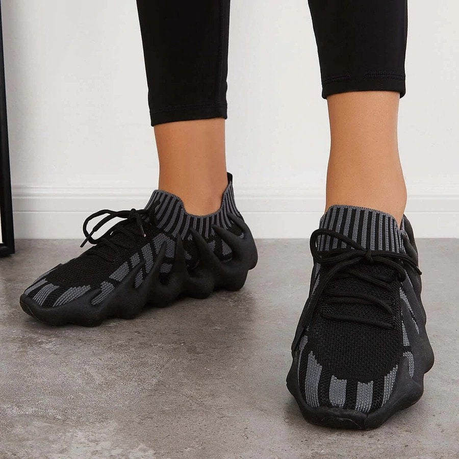 Heidi-Mode | Einzigartige, Stylische Sneaker - Image 23
