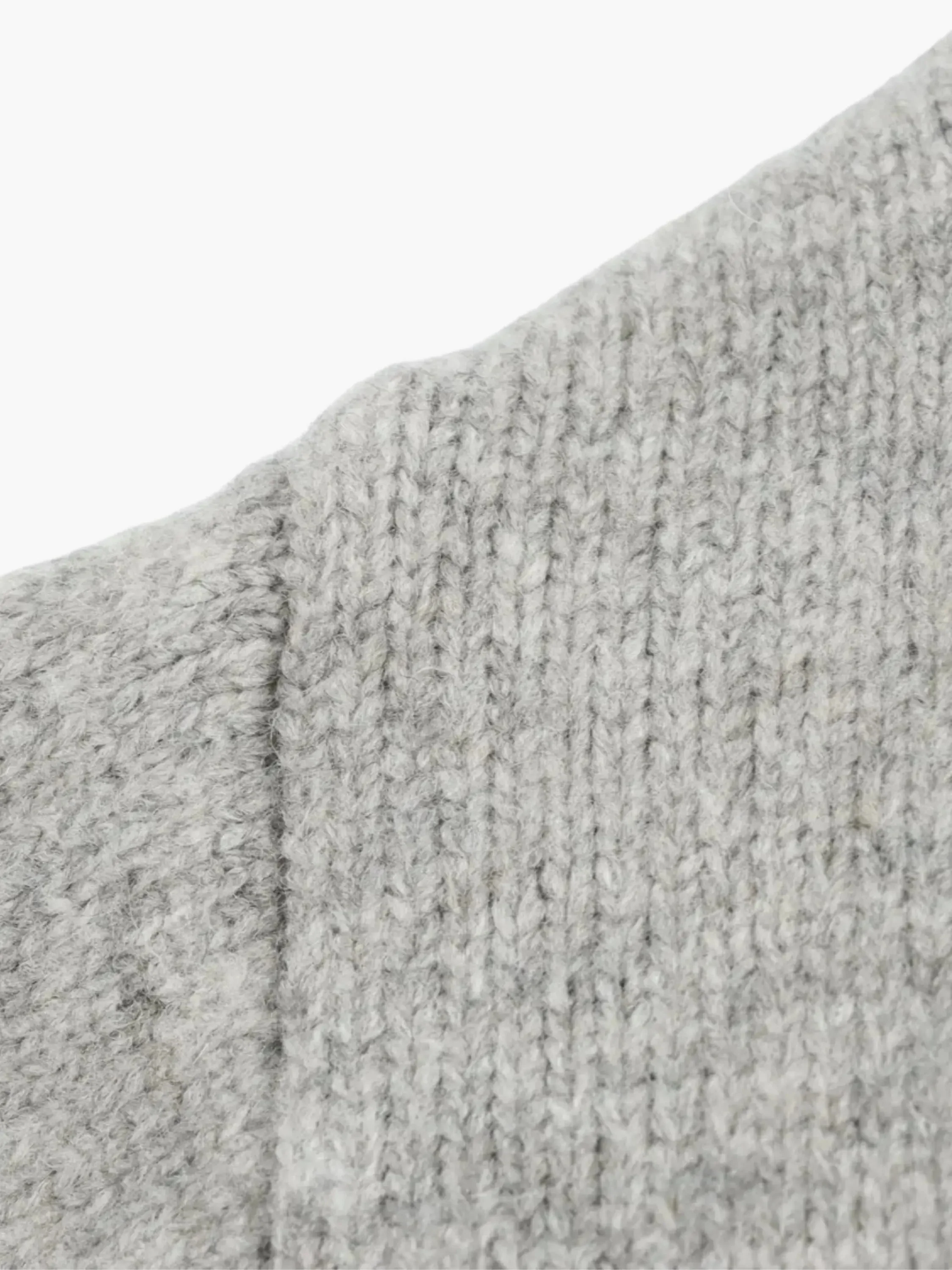 Heidi-Mode | Strickjacke mit Kapuze und Reißverschluss - Image 3
