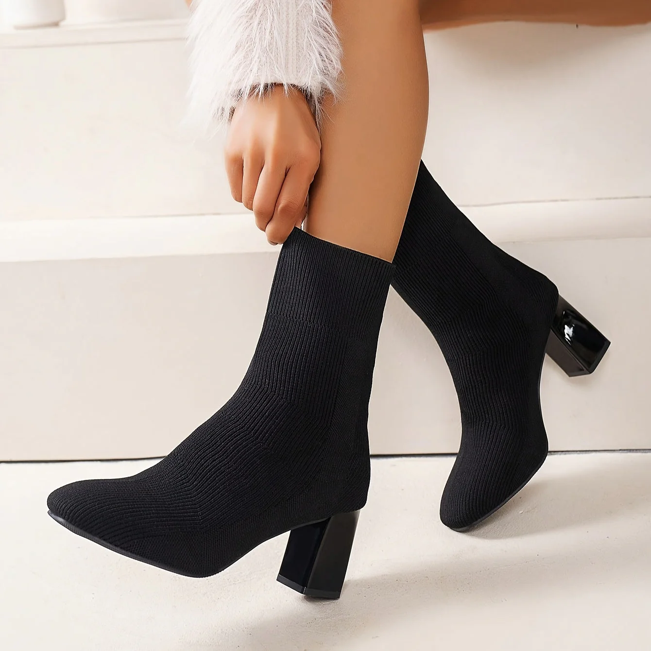 Heidi-Mode | Strickstiefel mit Halbhohem Schaft und Blockabsatz - Image 8