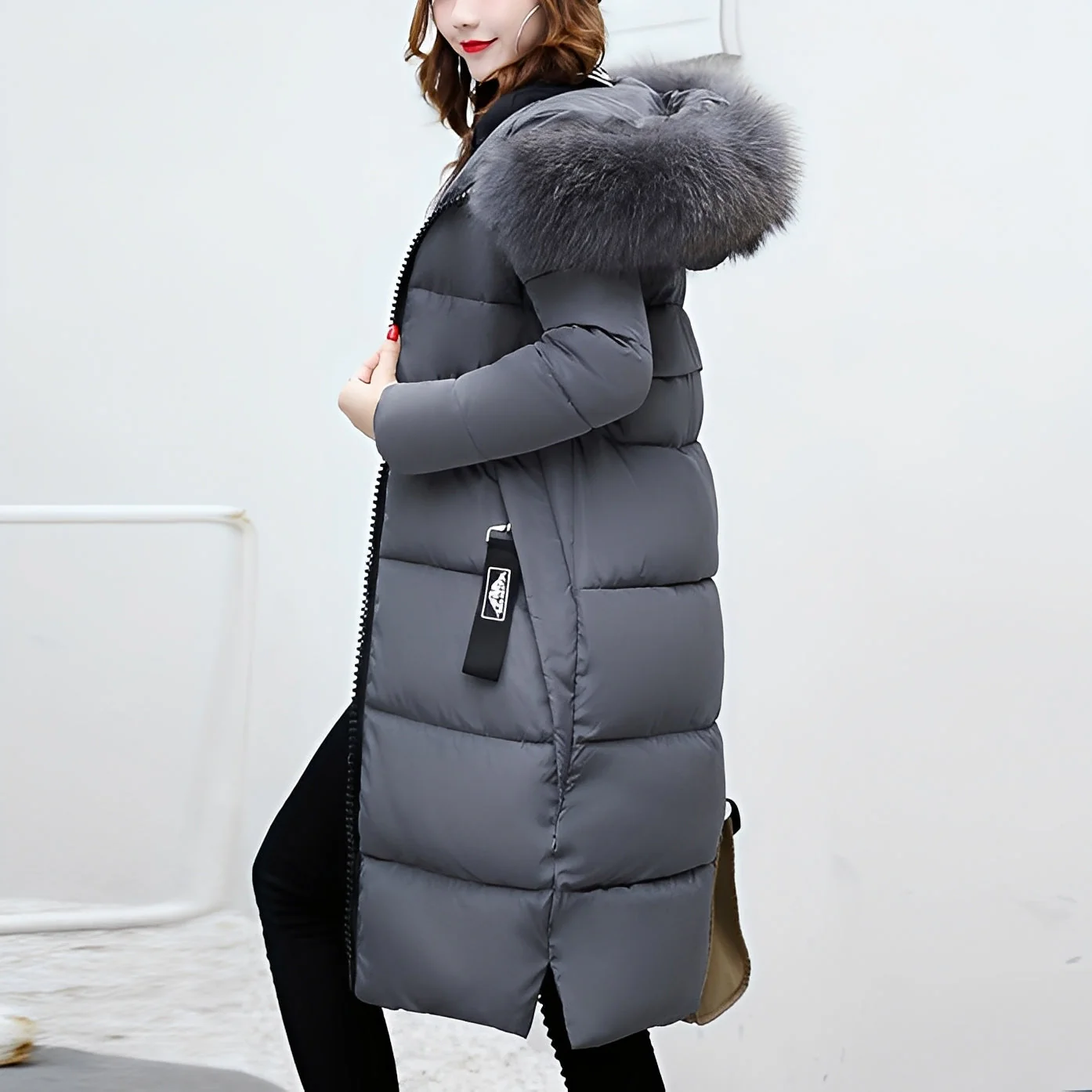 Heidi-Mode | Stylischer, gepolsterter Mantel mit Pelzkragen für Damen - Image 7