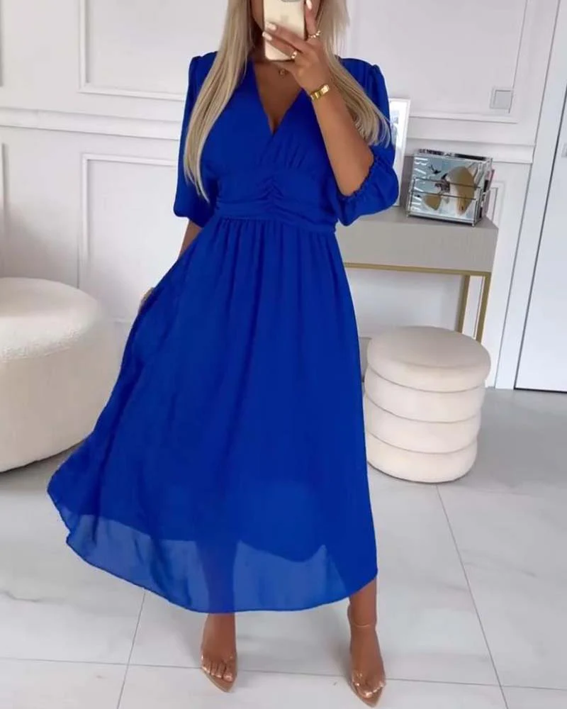 Heidi-Mode | Unifarbenes Tailliertes Kleid mit V-Ausschnitt - Image 16