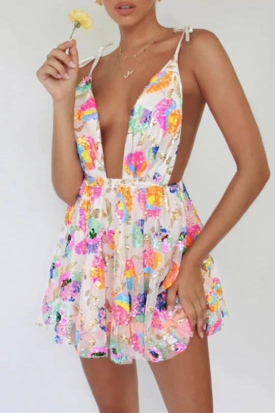 Heidi-Mode | V-Ausschnitt Offene Rücken Pailletten Blumen Binde A-Linie Mini Kleid - Image 5