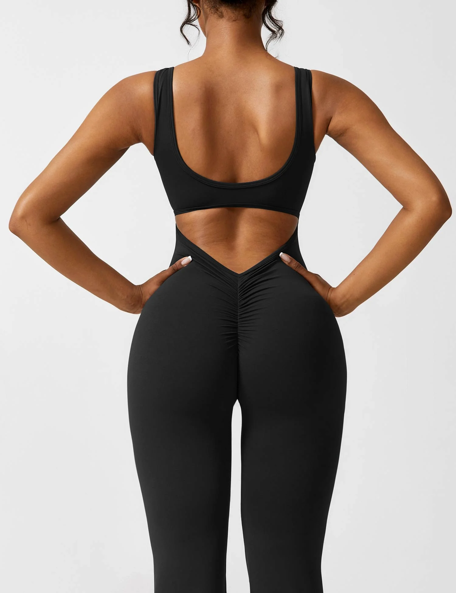 Heidi-Mode | V-Rücken Auslaufender Jumpsuit - Image 14