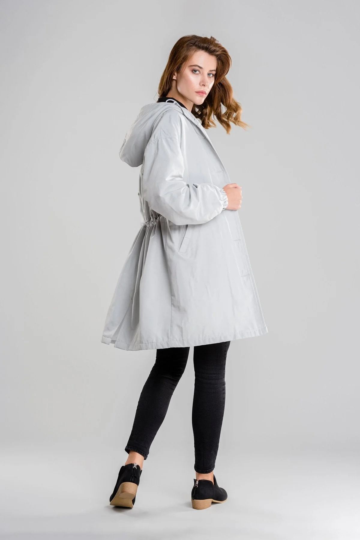Heidi-Mode | Stylische Wasserdichte Windbreaker Regenjacke - Image 3