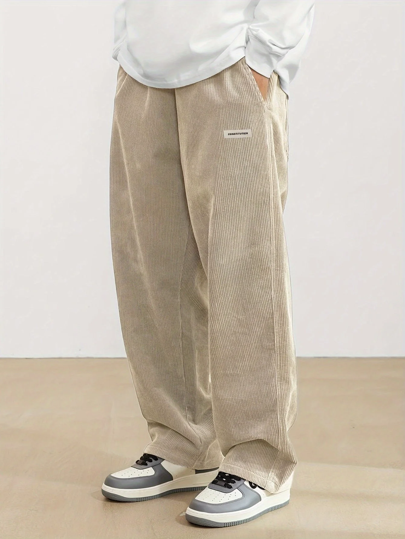 Heidi-Mode | Weiche und Coole Cordhosen für Männer für Den Sommer - Image 5
