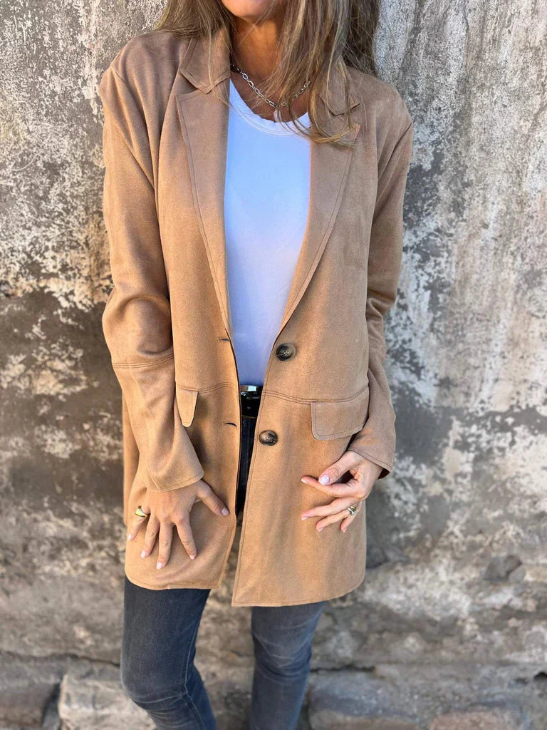 Heidi-Mode | Wildleder Blazer für Damen - Taillierte Camel-Farbene Jacke mit Knöpfen und Taschen - Image 3