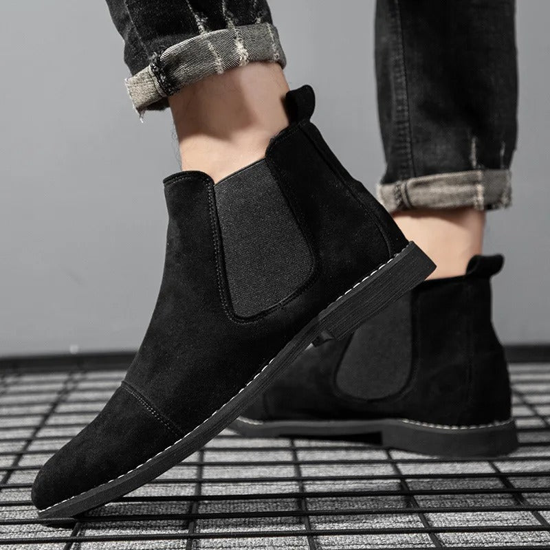 Heidi-Mode | Wildleder Chelsea Boots für Herren Stilvoll & Nachhaltig - Image 4