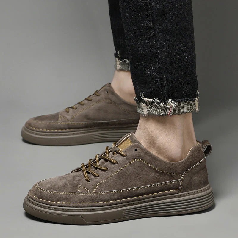 Heidi-Mode | Wildleder Low Top Sneaker - Image 15