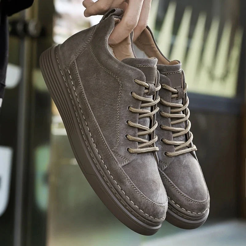 Heidi-Mode | Wildleder Low Top Sneaker - Image 17