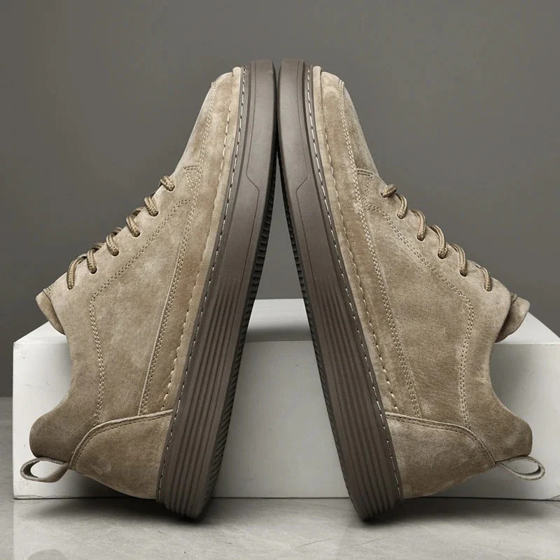 Heidi-Mode | Wildleder Low Top Sneaker - Image 4