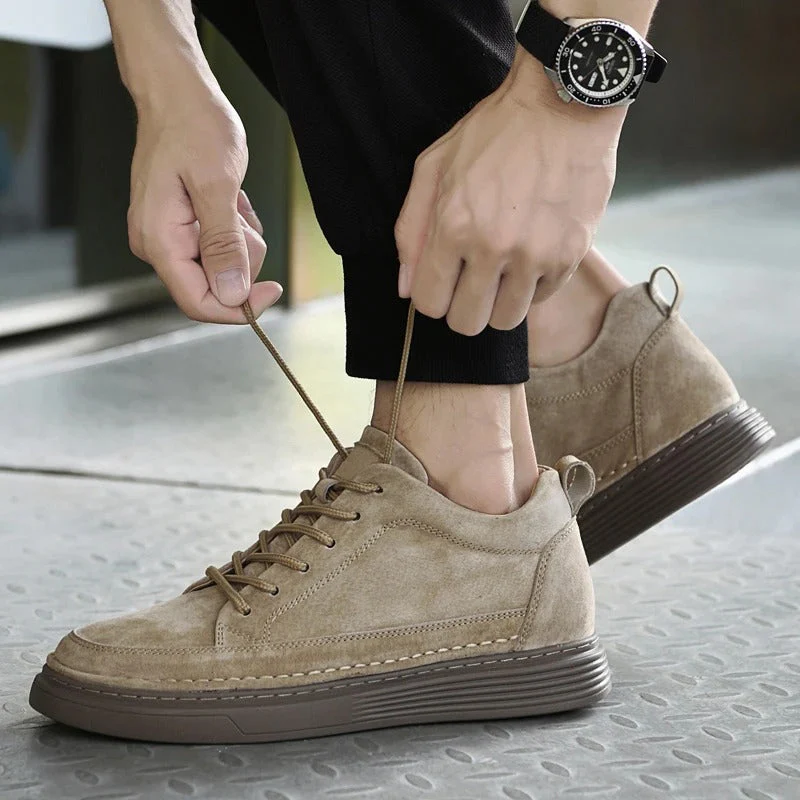 Heidi-Mode | Wildleder Low Top Sneaker - Image 8