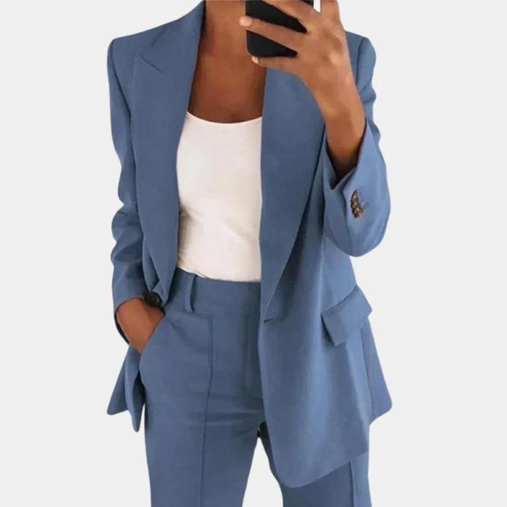 Heidi-Mode | Zweiteiliges Blazer und Hosen Satz für Damen - Image 3