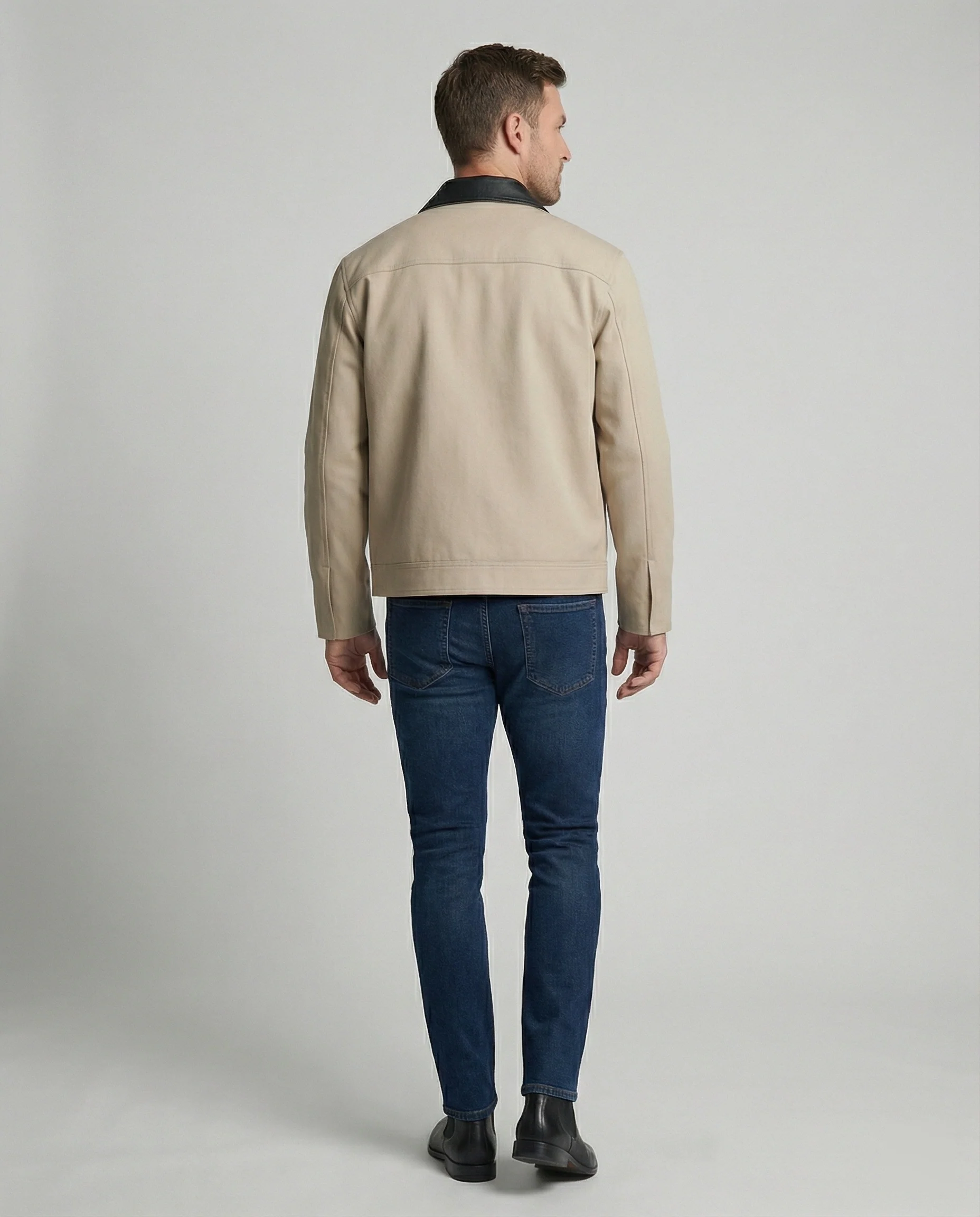 Herren kastenförmige Kurzjacke im Blousonstil mit Kontrastkragen in Lederoptik und seitlichen Eingrifftaschen Heidi-Mode - Image 4