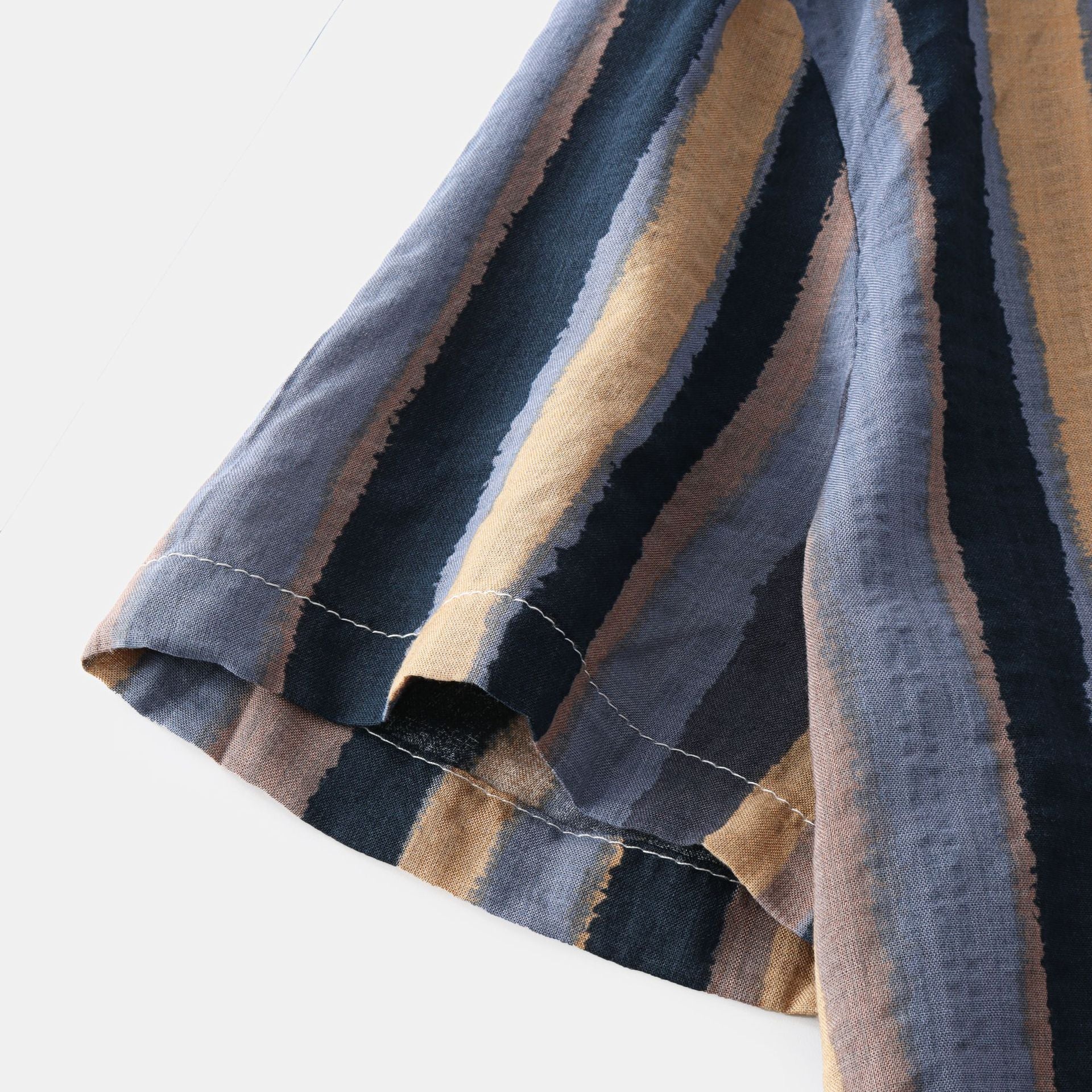 Herren Kurzarmhemd mit modernem Streifendesign und atmungsaktivem Stoff Heidi-Mode - Image 5