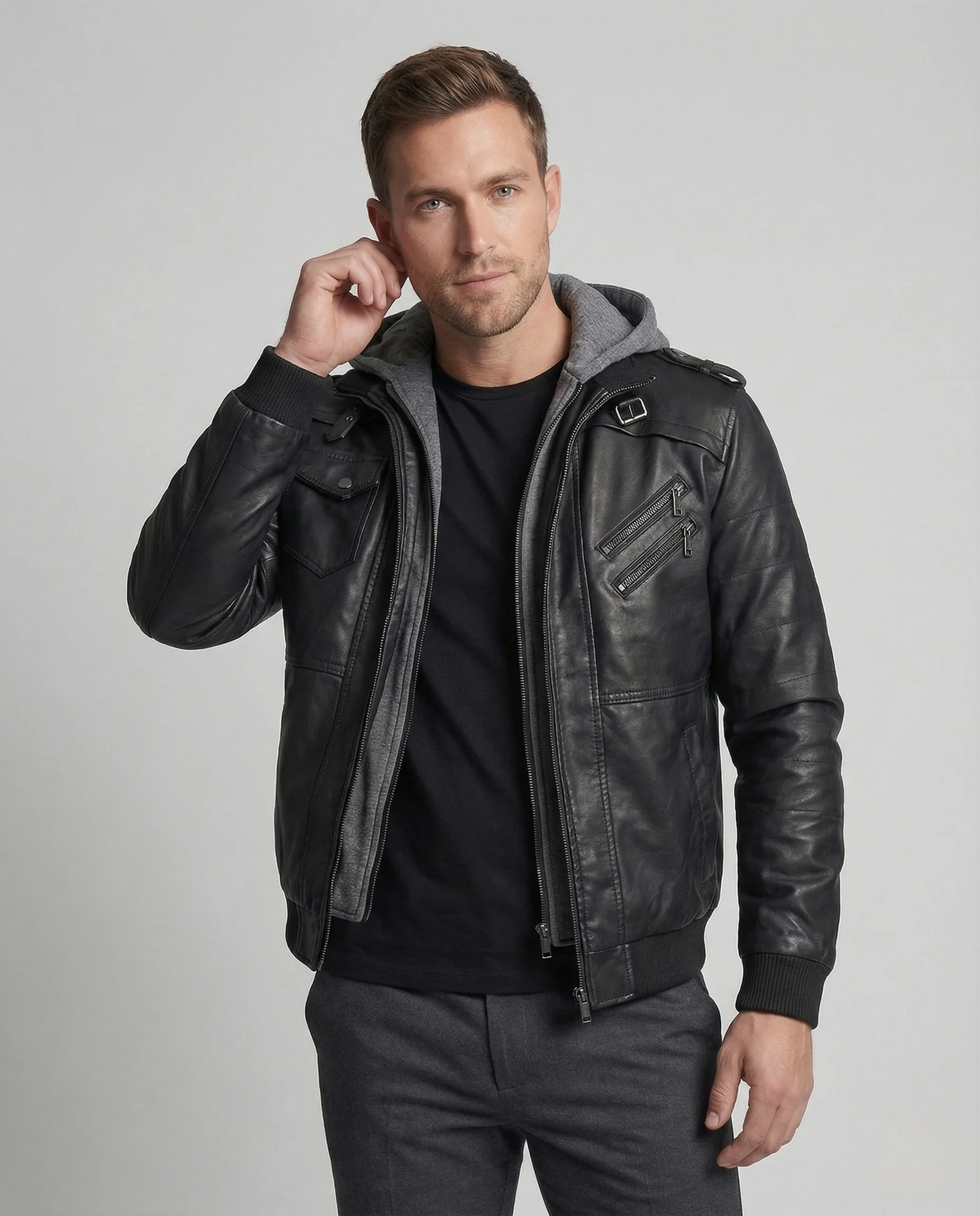Herren Kunstlederjacke mit Kapuze und Reißverschlusstaschen - Image 2