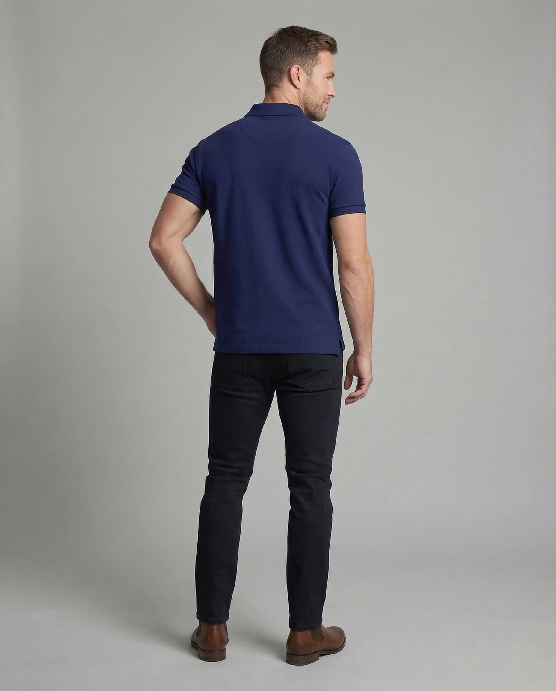 Herren Piqué Poloshirt mit verdeckter Knopfleiste und Mesh Struktur - Image 3