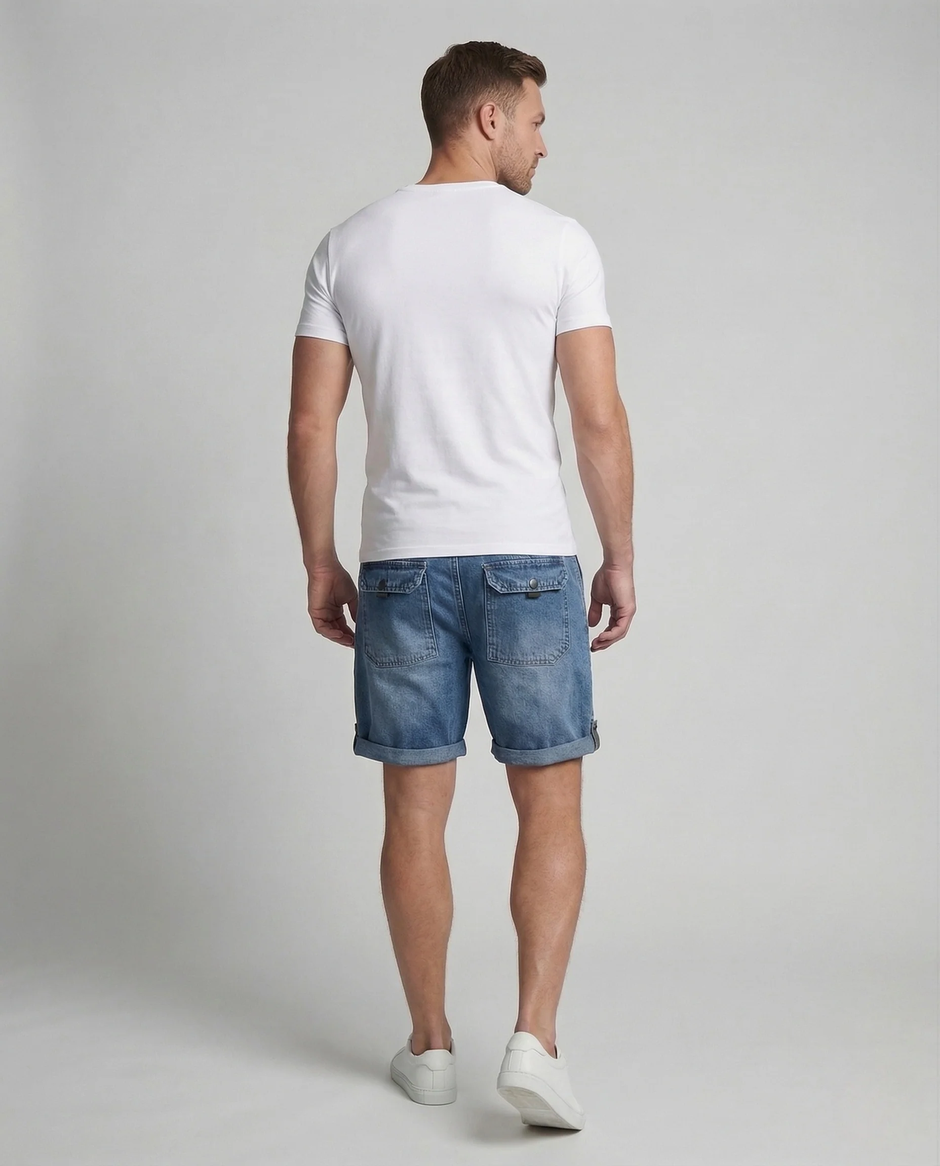 Herren Workwear Denim Shorts mit Cargotaschen und Umschlagsaum - Image 3