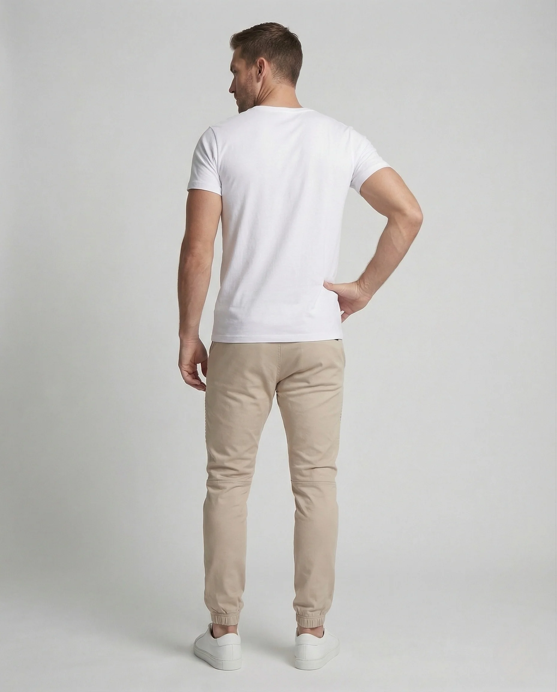 Herren Biker Jogginghose mit Steppdetails - Image 4