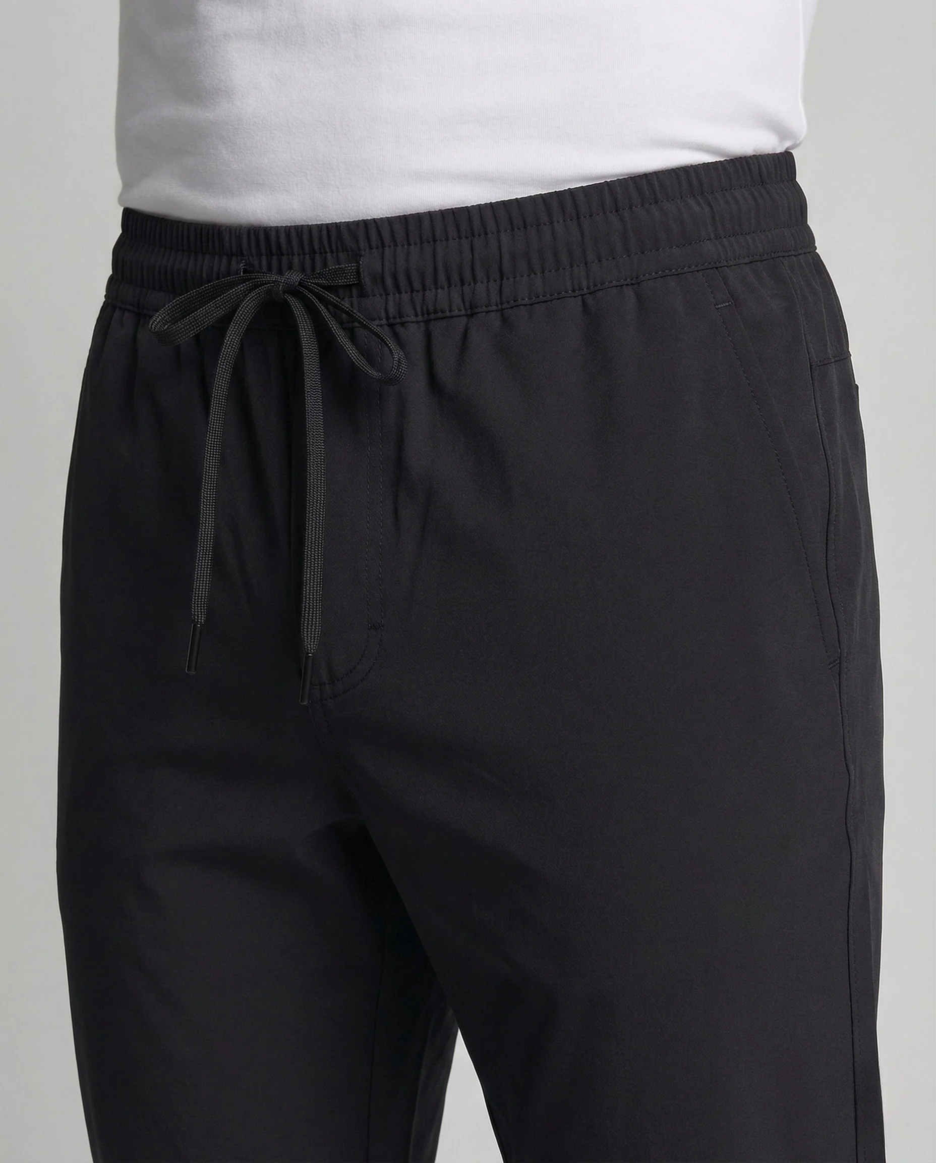 Herren Joggerhose sportlich elegant mit schmalem Saum - Image 3