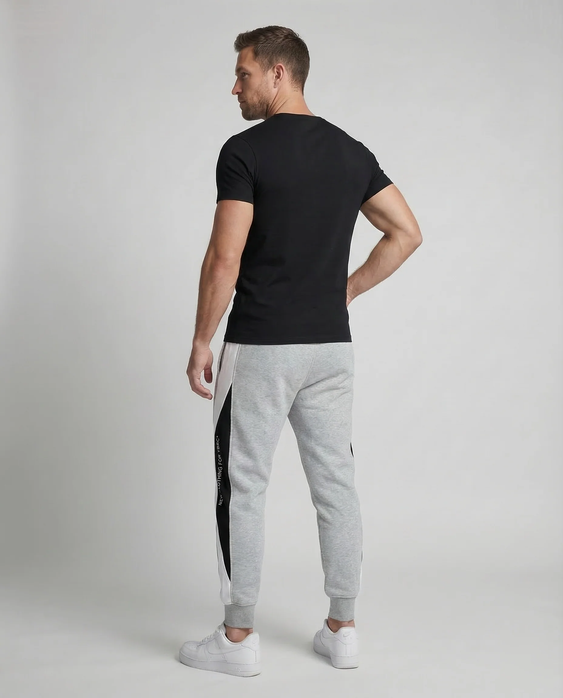 Herren Jogginghose Konisch Streifen - Image 4