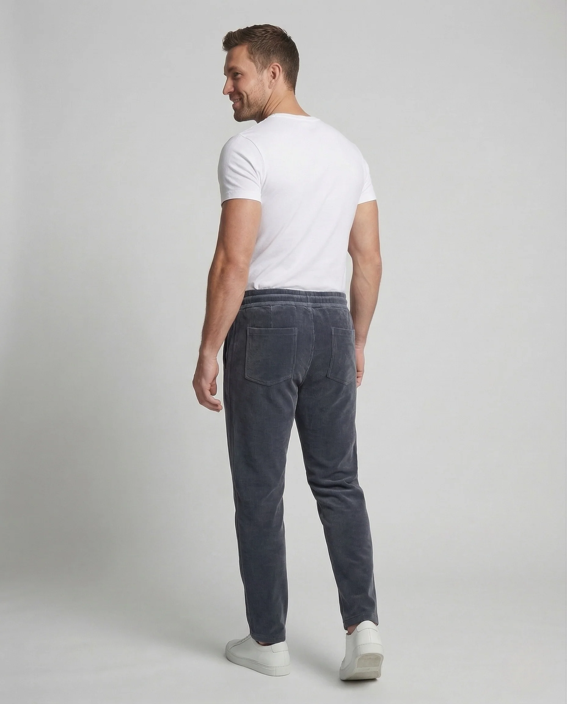 Herren Thermo Freizeithose mit elastischem Bund und Innenfutter - Image 3