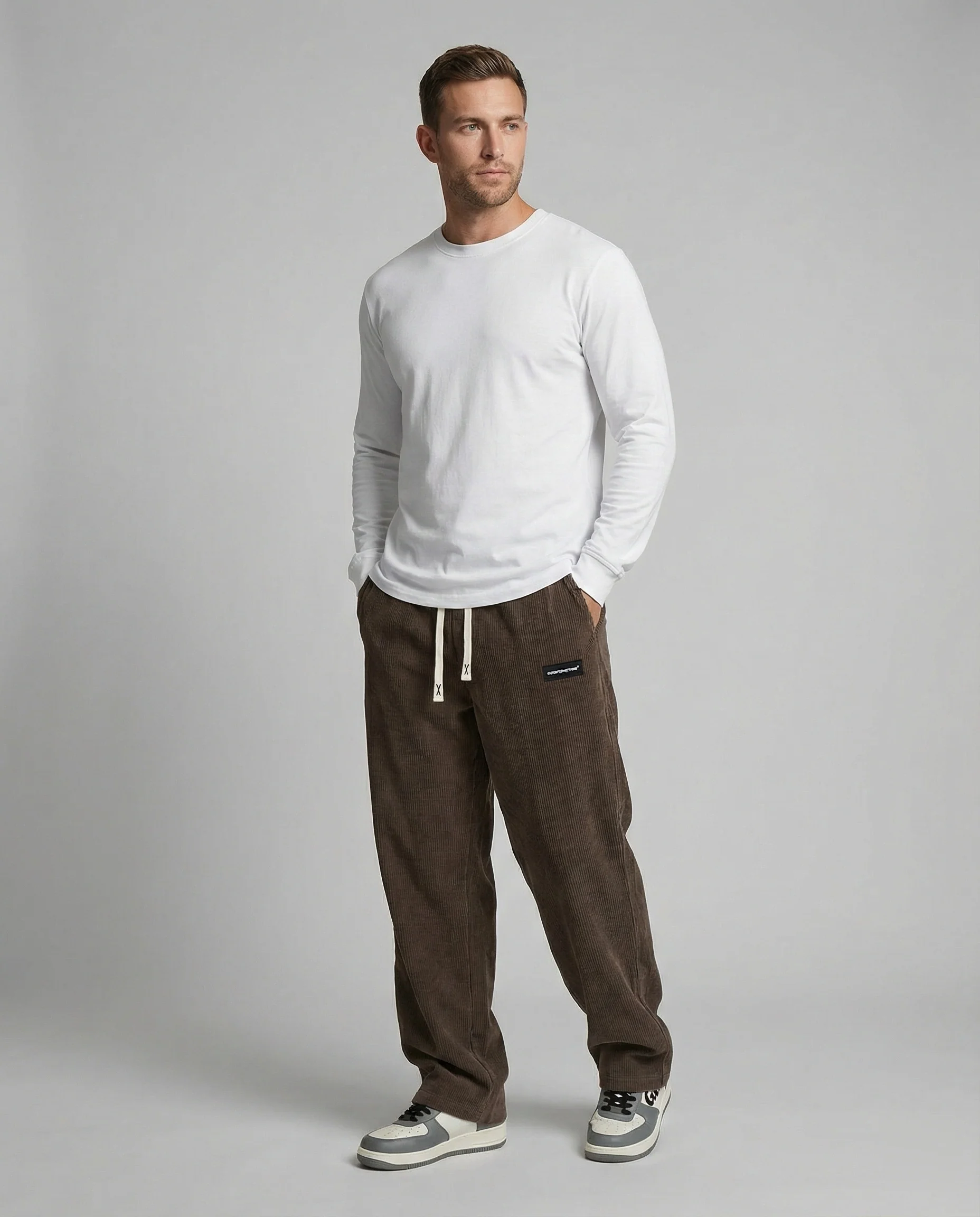 Herren Cordhose weit mit Kordelzug - Image 8