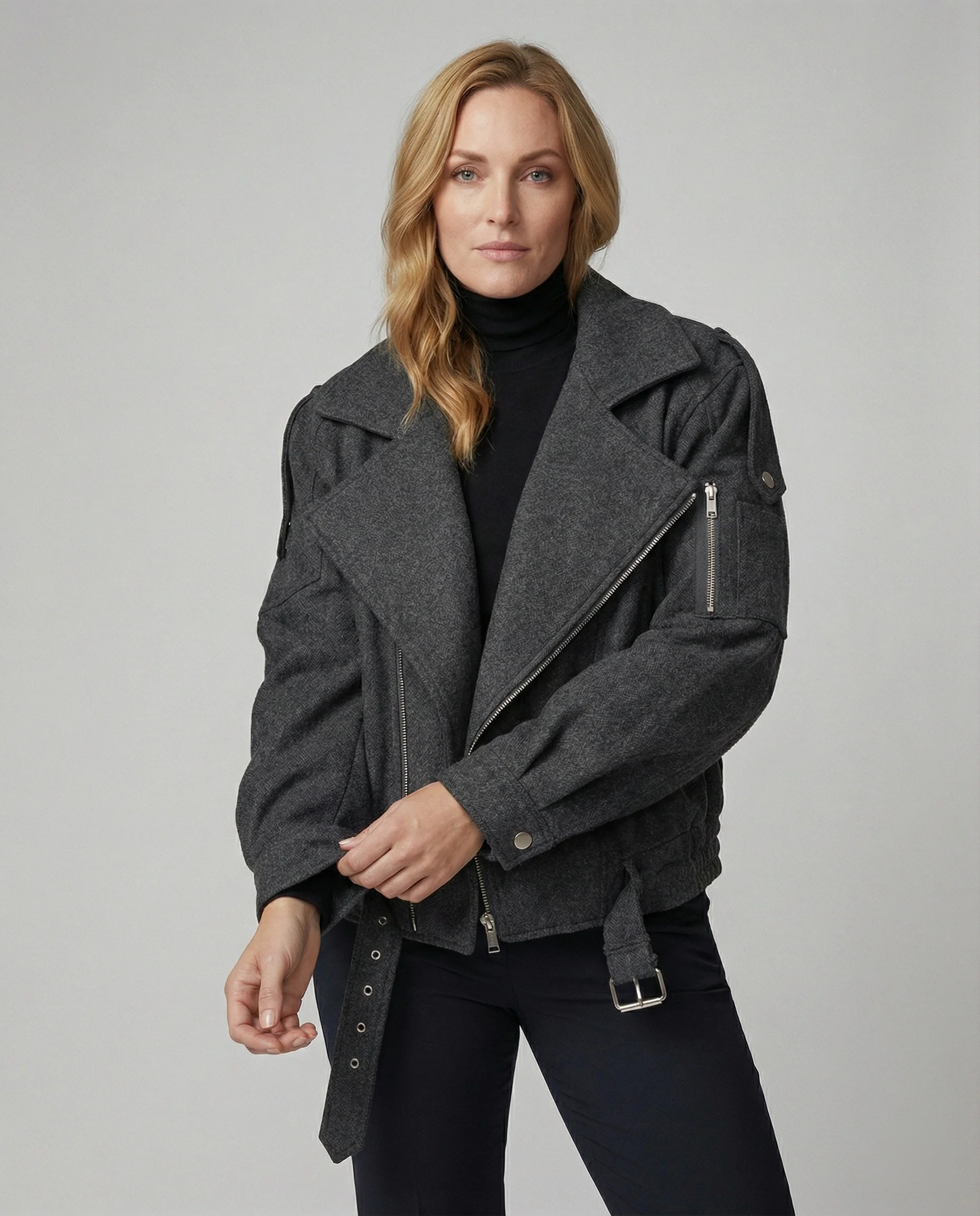 Weit geschnittene Wollmix-Bikerjacke mit großem Revers und Taillengürtel Heidi-Mode - Image 4