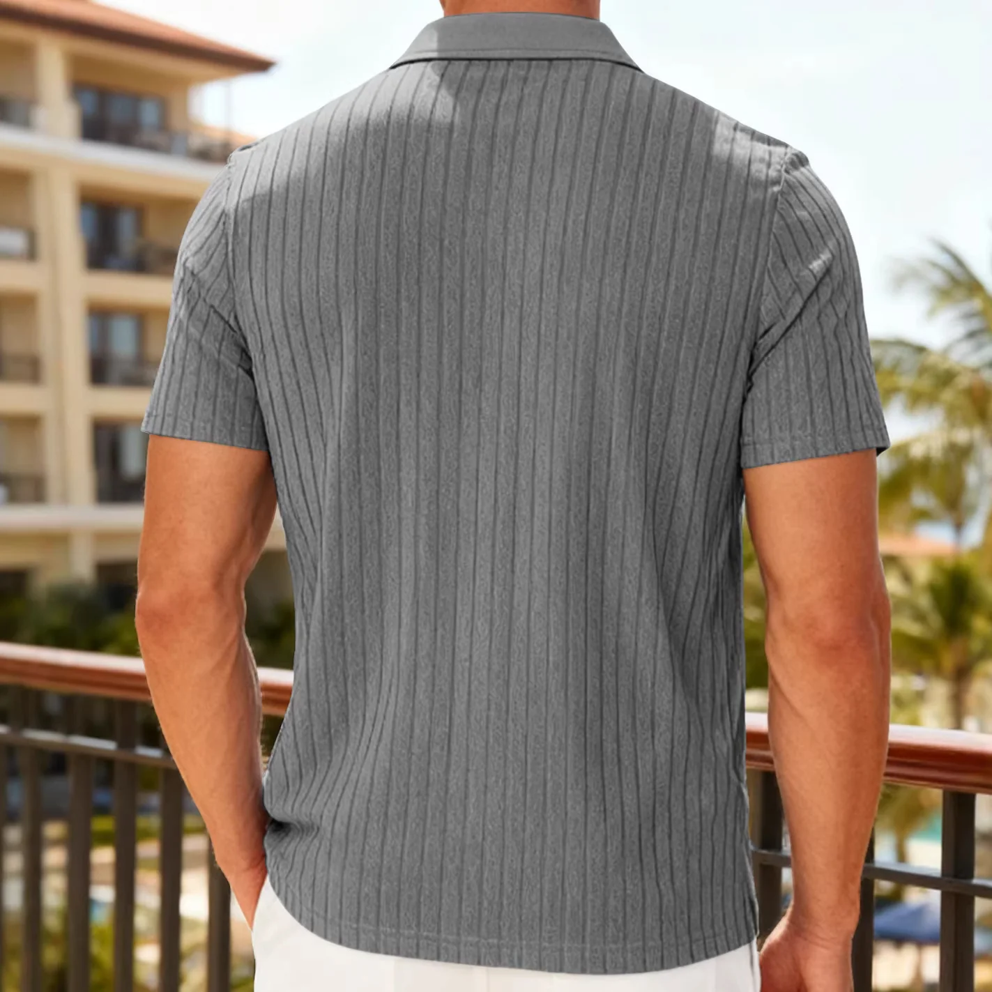 Herren Poloshirt mit strukturiertem Muster - Image 4
