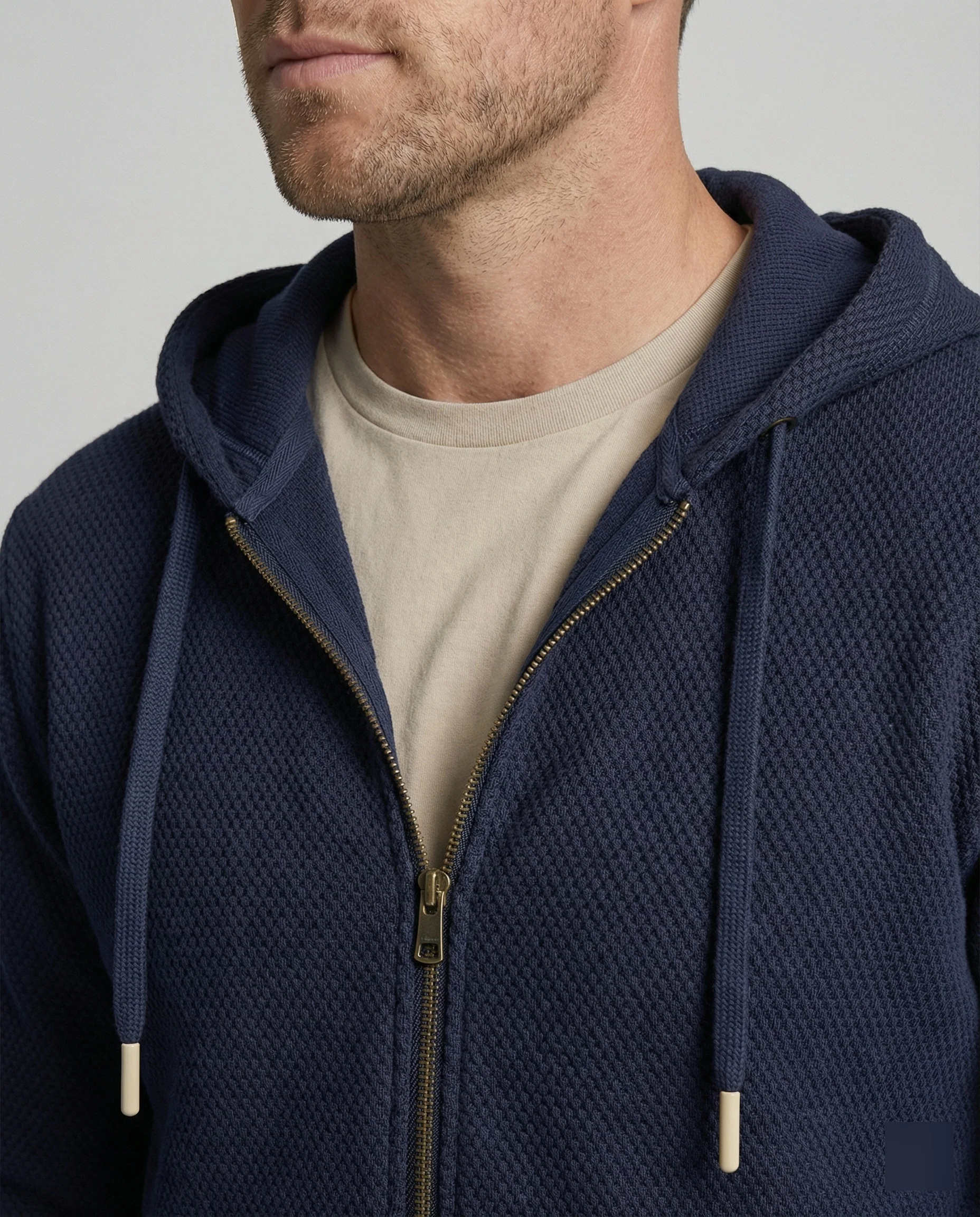 Sportliche Kapuzenjacke Herren mit modernem Mesh-Design - Image 4