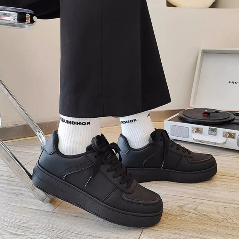 Herren Sportliche Sneaker mit optimaler Dämpfung und modernem Design Heidi Mode - Image 2