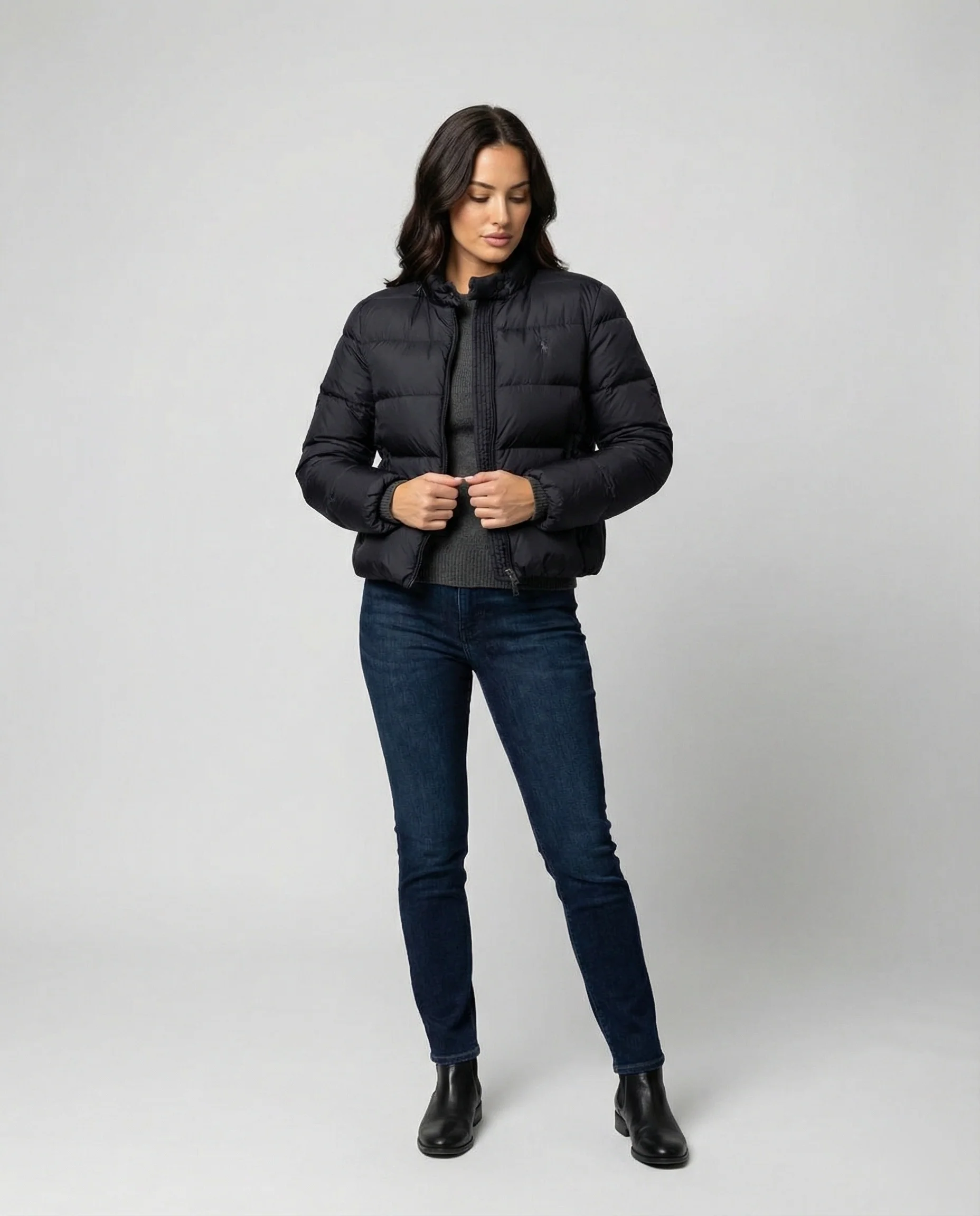 Leichte Damen Steppjacke mit Rundhals Kragen für den Winter - Image 3