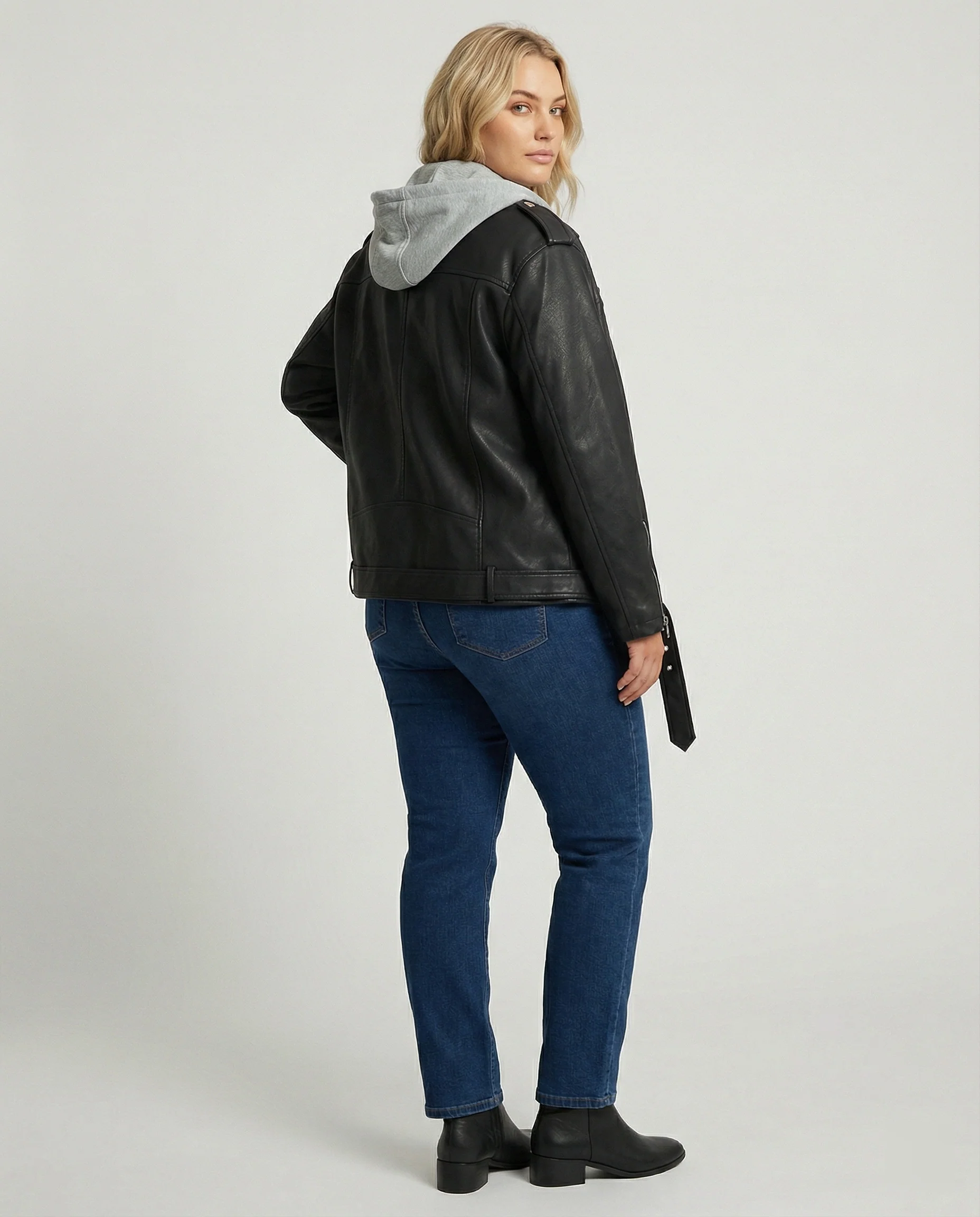 Schwarze Damen Lederjacke mit Daunenfutter Kurze Frühlingsjacke High-End Design - Image 3