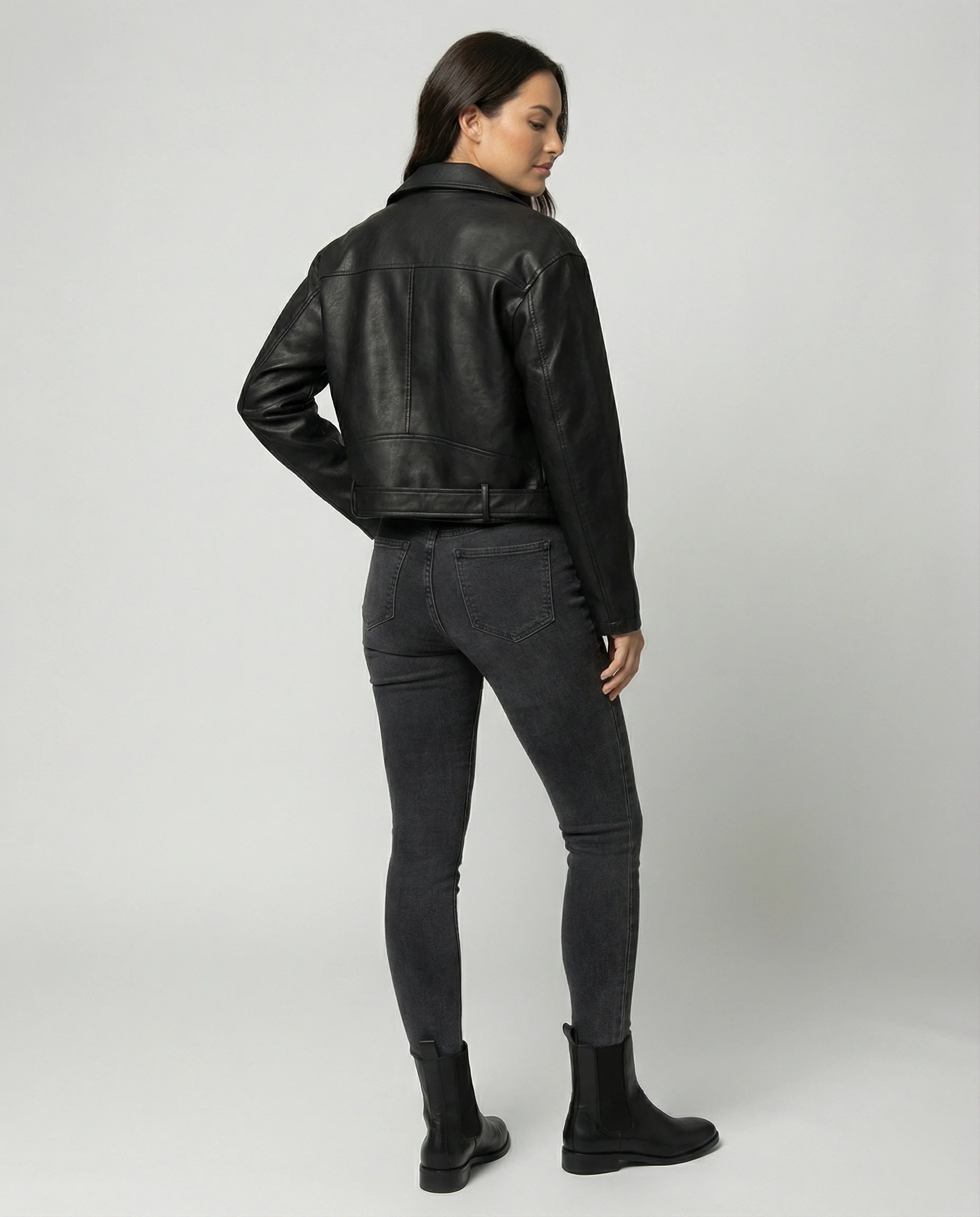 Schwarze PU-Leder Bikerjacke Damen Kurz Locker Vintage Frühlingsjacke - Image 4