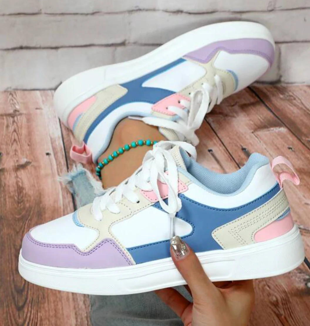 Stilvolle und bequeme Sneaker in einem einzigartigen Design Heidi Mode - Image 13