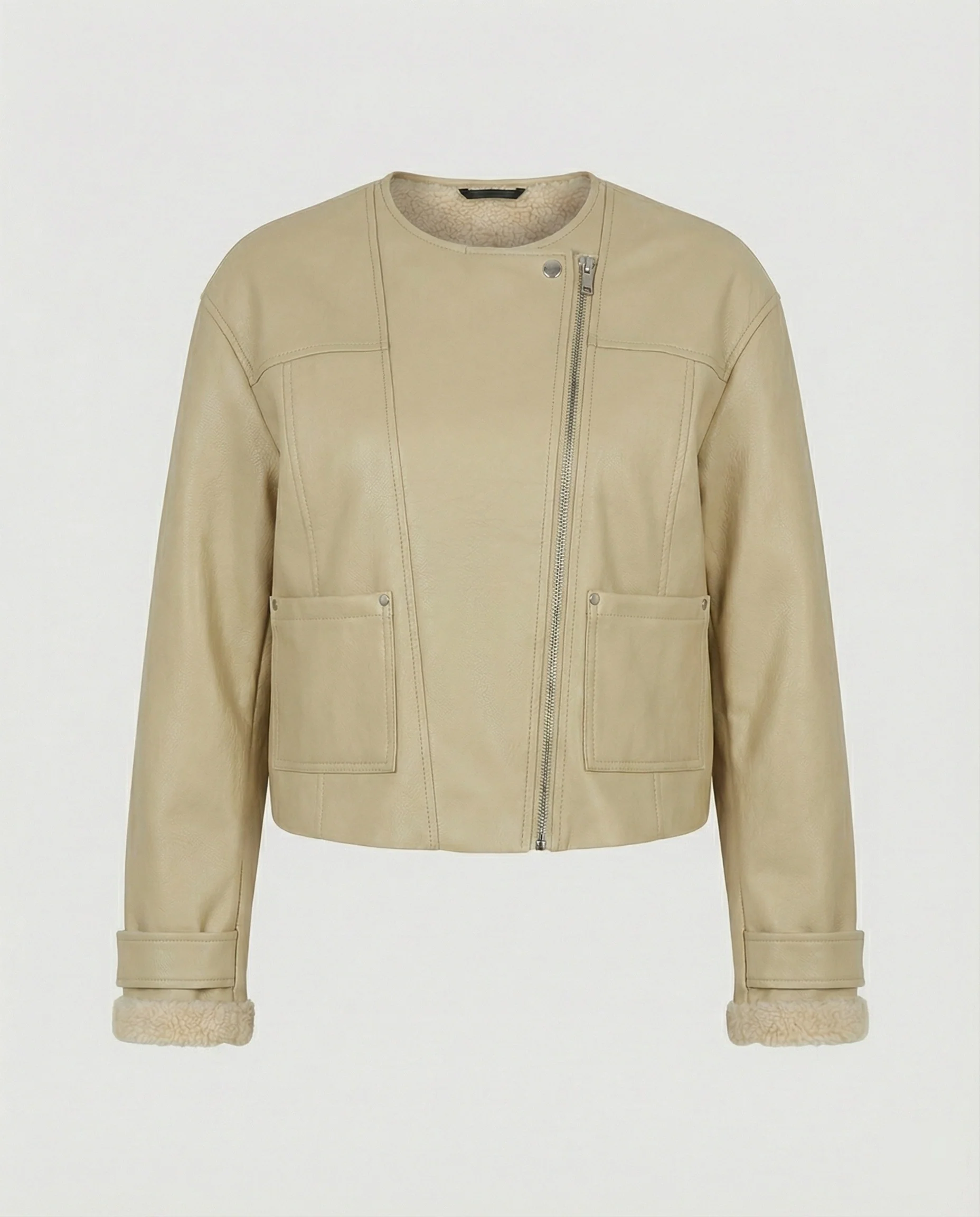Kurzer Boxy-Blouson aus veganem Kunstleder mit Stehkragen Reißverschluss und aufgesetzten Taschen Heidi-Mode - Image 4