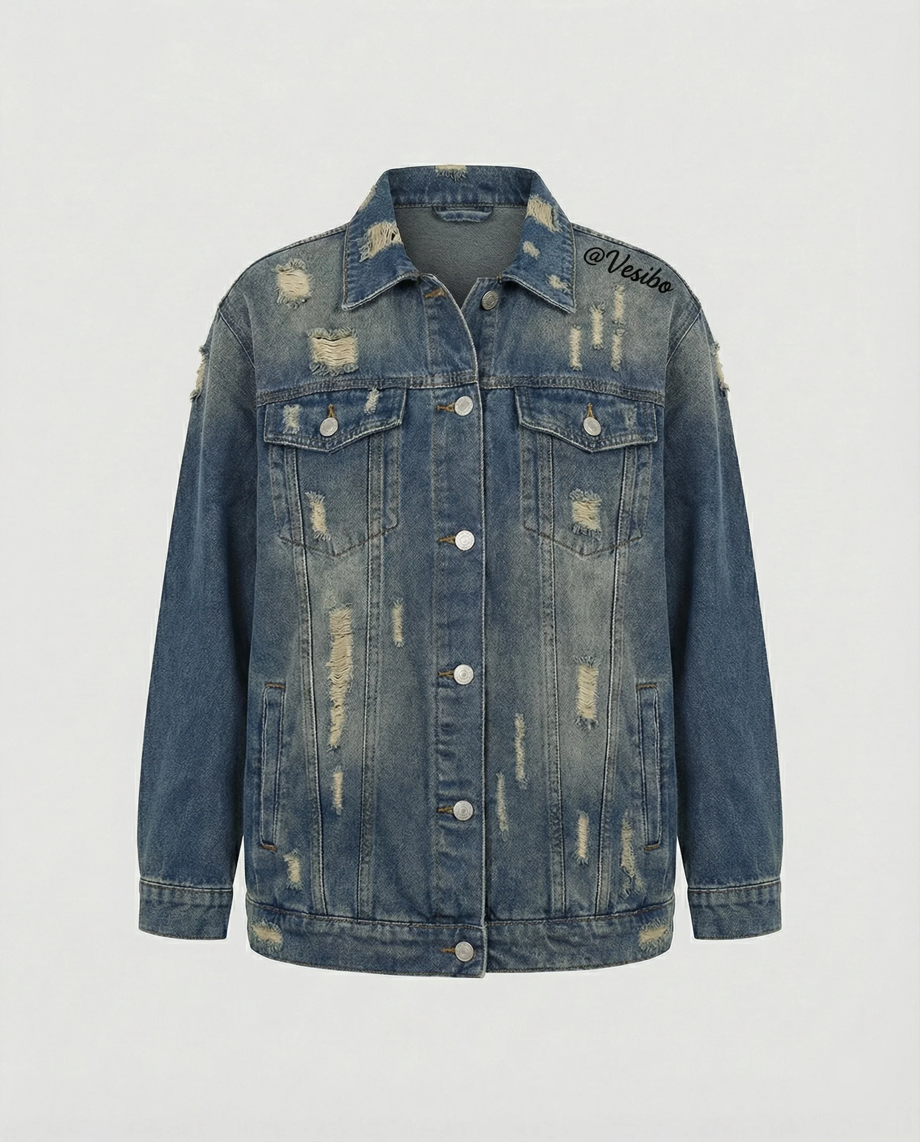 Locker sitzende Jeansjacke mit ausgefransten Details, Metallknopfleiste und aufgesetzten Brusttaschen Heidi-Mode - Image 6